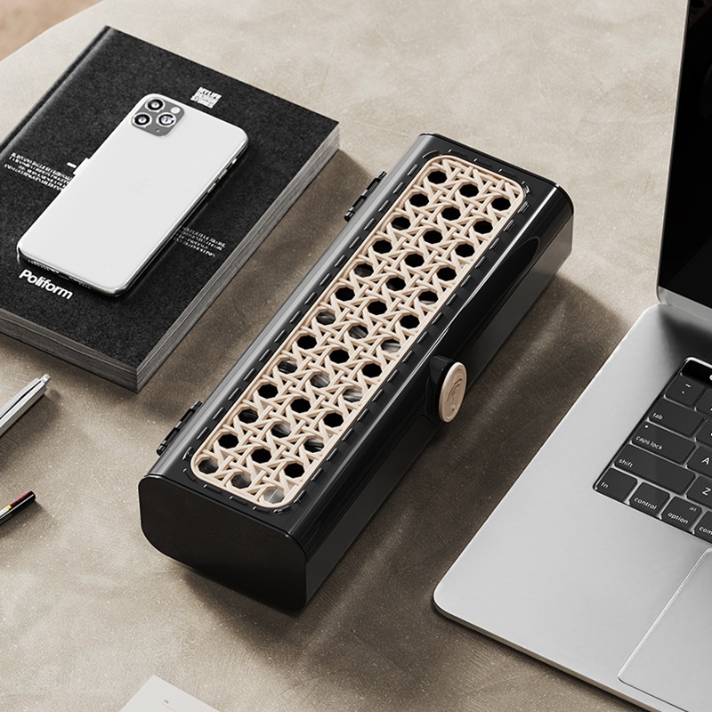 Minimalist Cable Organizer Box - مراجعة Cable Management Box وسعره